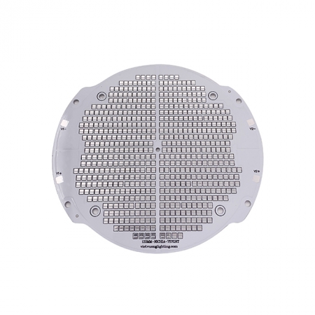 High thermal conductivity aluminum substrate (120)